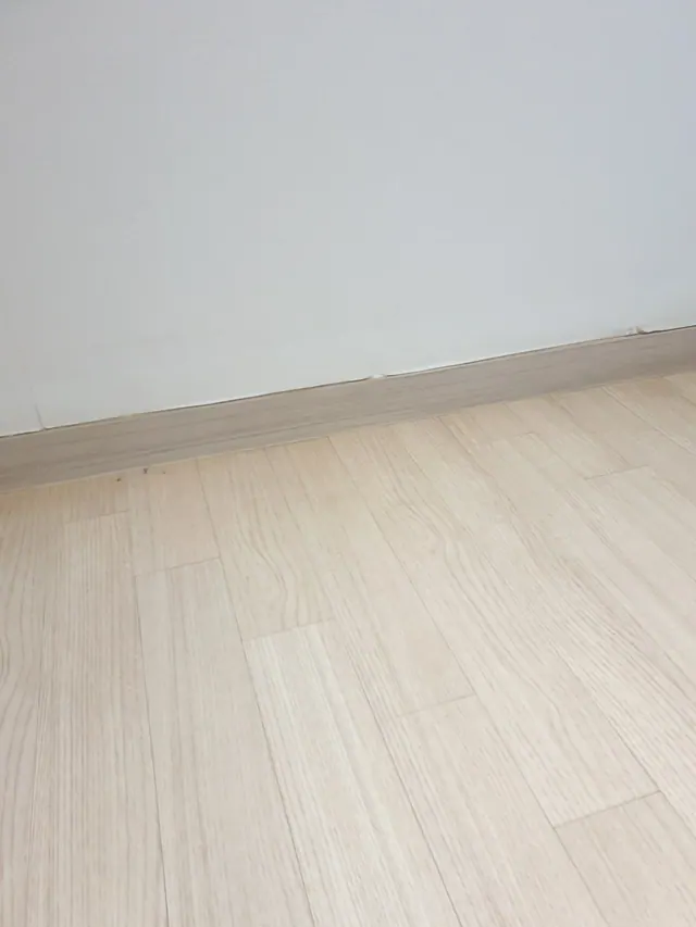 걸레받이 파임 복원 복원 후 현장